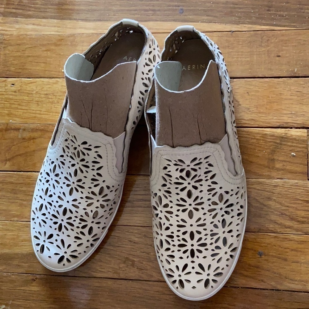 Aerin Flats Murex Lazer Cutouts Loafers